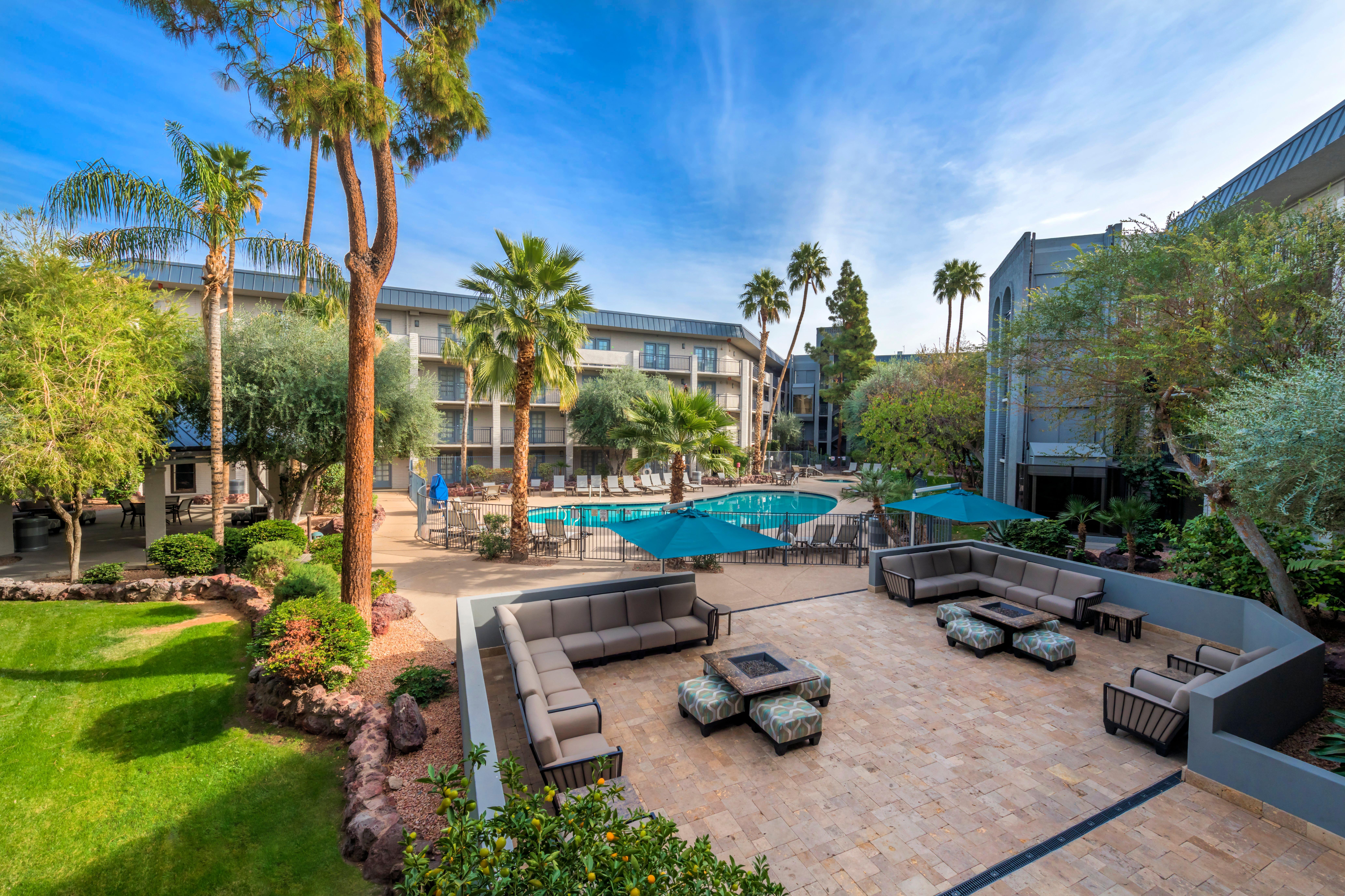 Holiday Inn And Suites Phoenix Airport North By Ihg מראה חיצוני תמונה