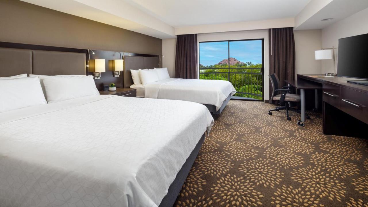 Holiday Inn And Suites Phoenix Airport North By Ihg מראה חיצוני תמונה