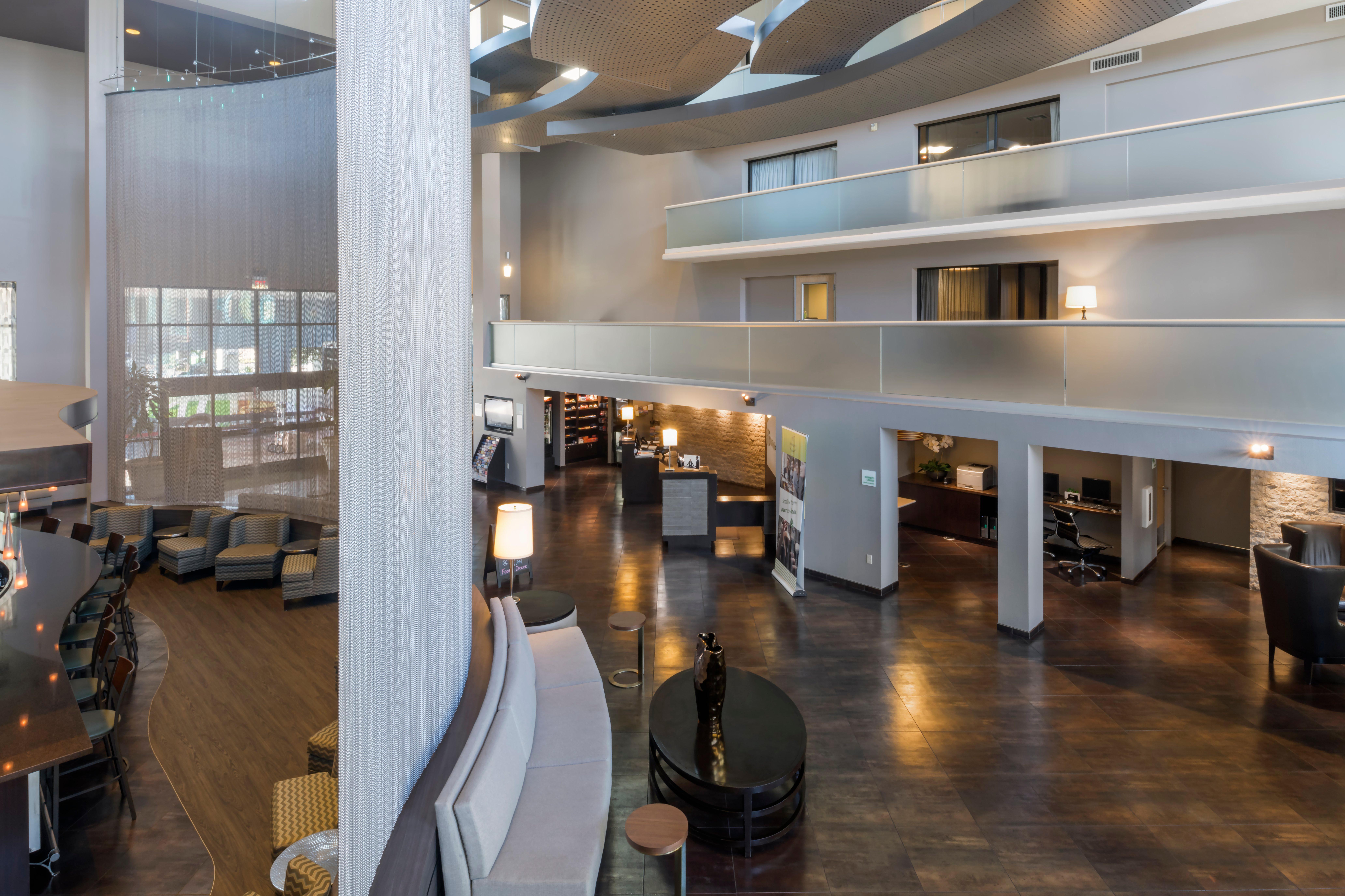 Holiday Inn And Suites Phoenix Airport North By Ihg מראה חיצוני תמונה