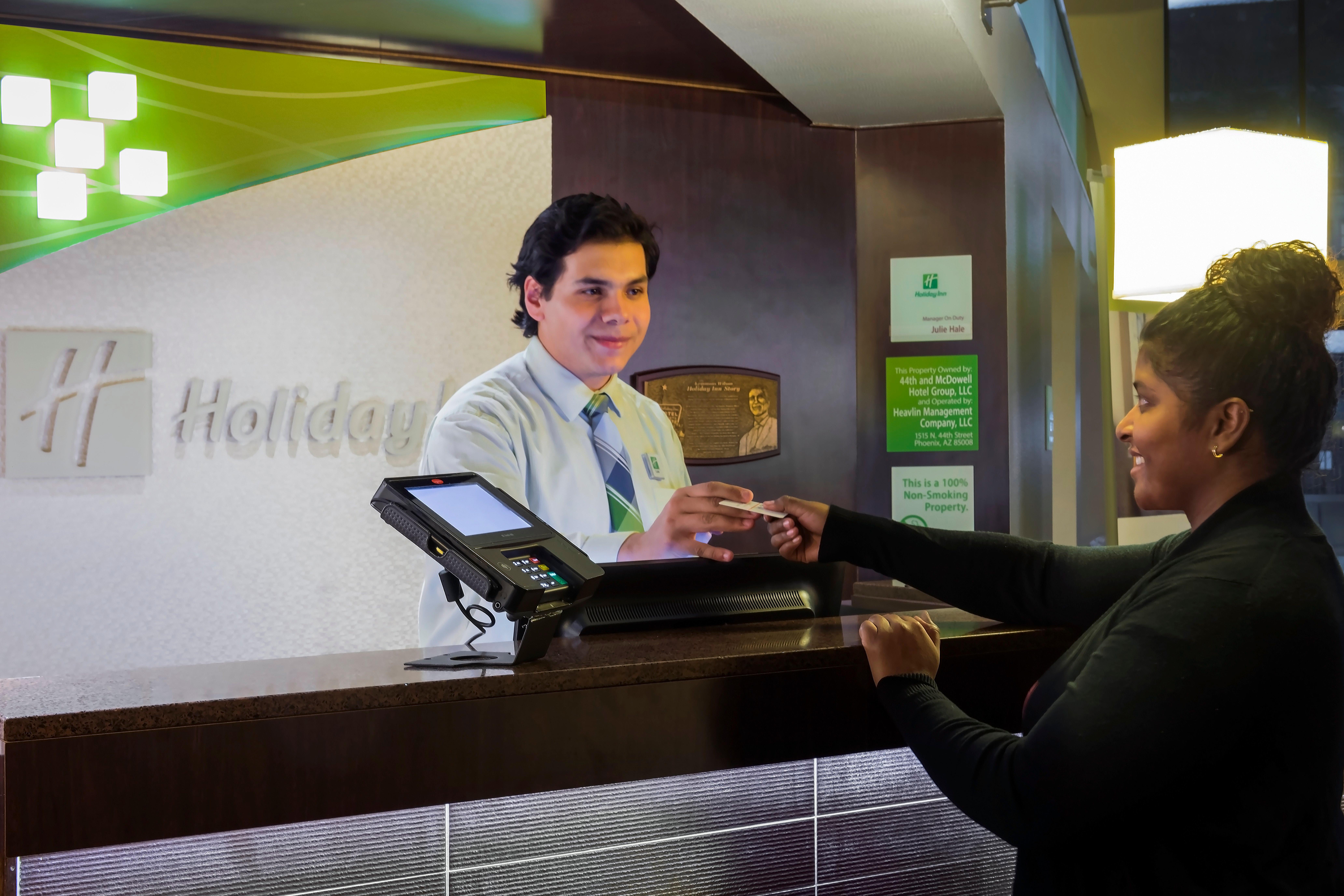 Holiday Inn And Suites Phoenix Airport North By Ihg מראה חיצוני תמונה