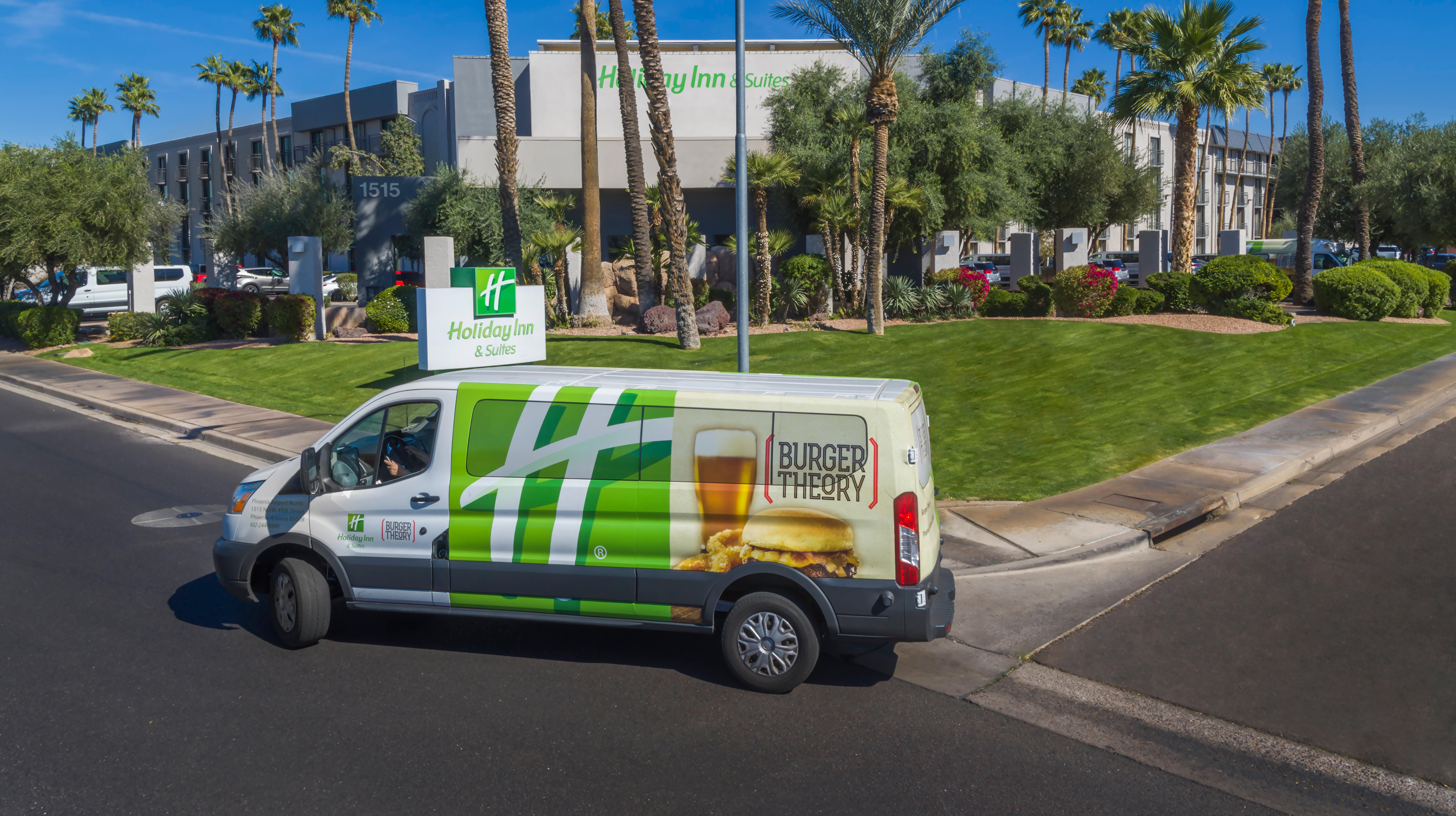 Holiday Inn And Suites Phoenix Airport North By Ihg מראה חיצוני תמונה