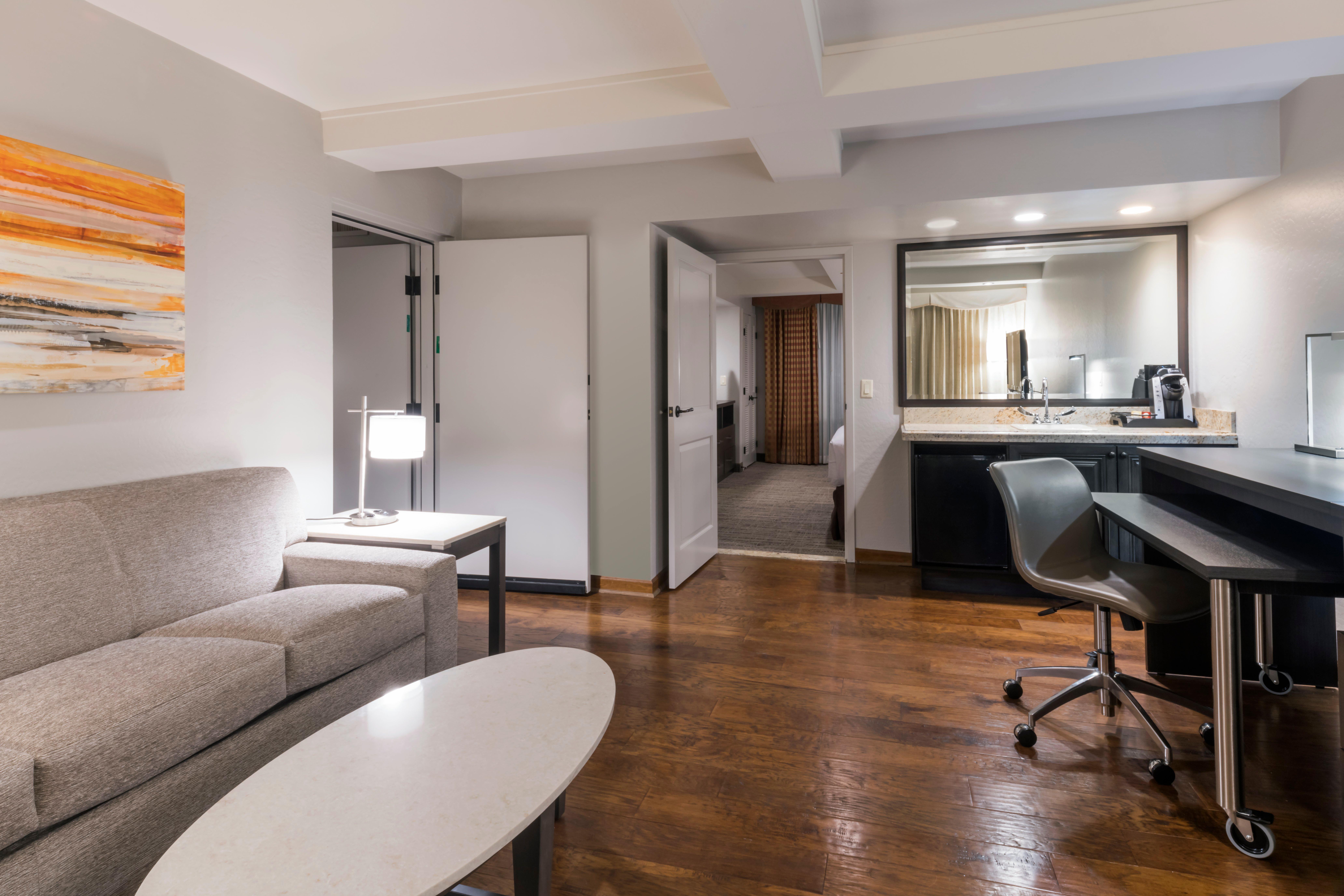 Holiday Inn And Suites Phoenix Airport North By Ihg מראה חיצוני תמונה