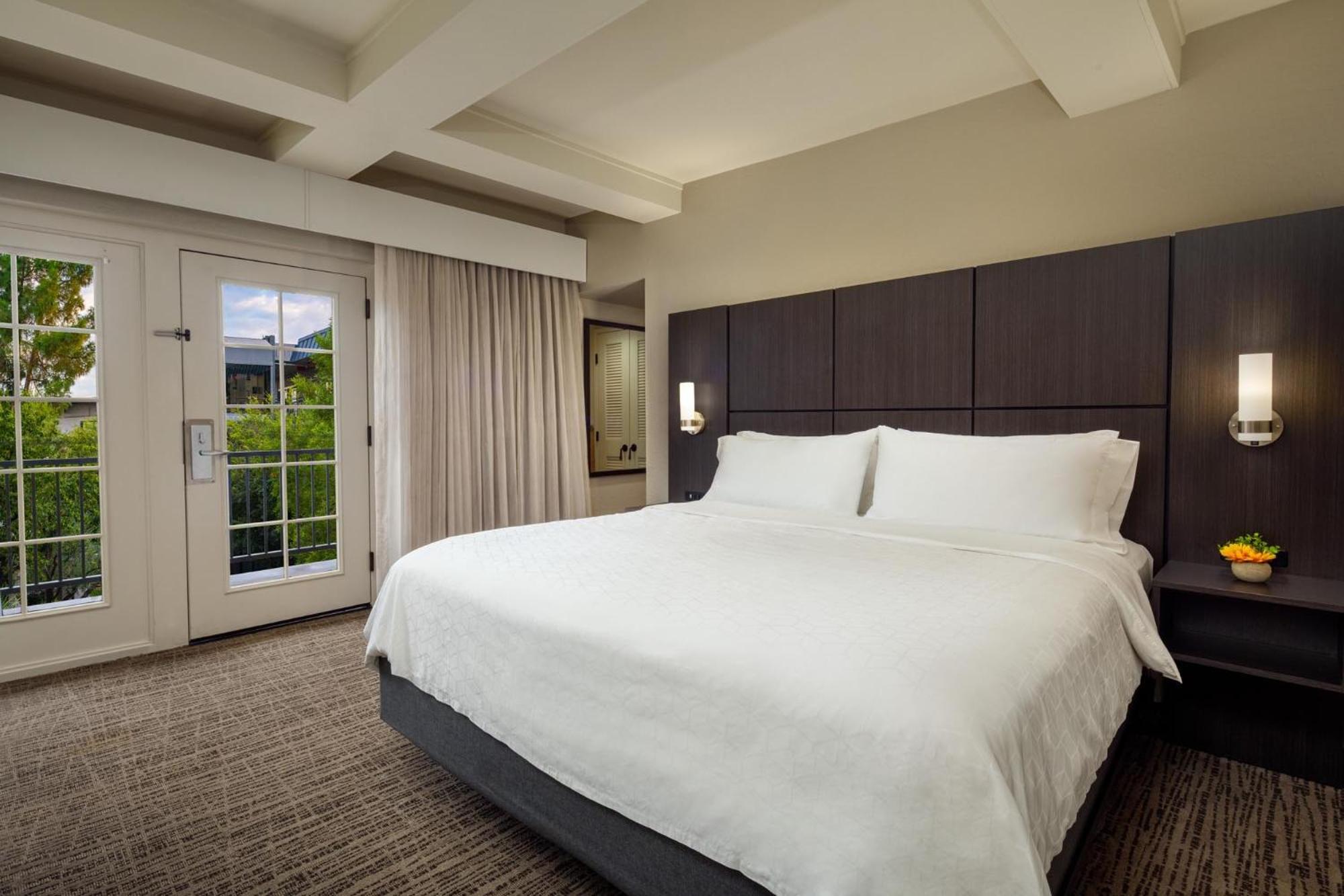 Holiday Inn And Suites Phoenix Airport North By Ihg מראה חיצוני תמונה