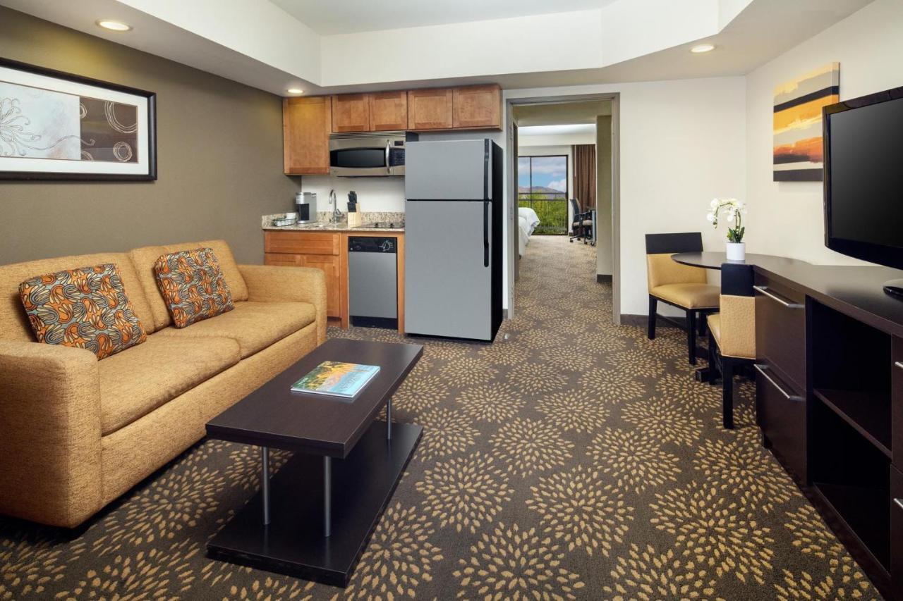 Holiday Inn And Suites Phoenix Airport North By Ihg מראה חיצוני תמונה