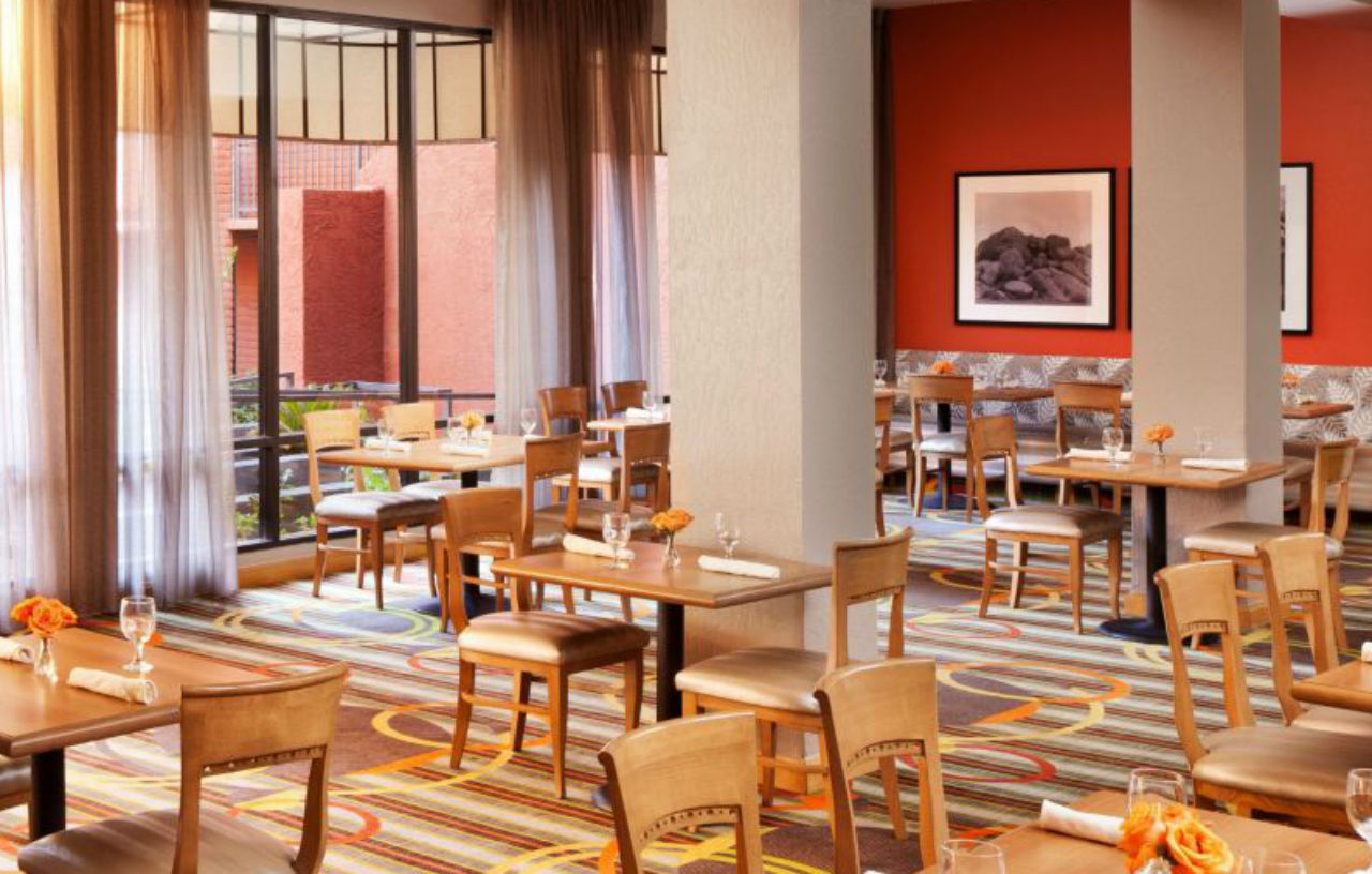 Holiday Inn And Suites Phoenix Airport North By Ihg מראה חיצוני תמונה